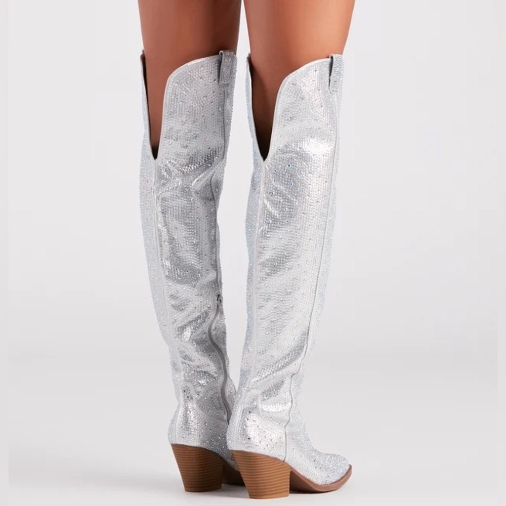 NEW Silver Thigh High Western Style Bedazzled Cowboy
Boots - Picture 8 of 14